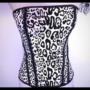 WHBM Bustier Top Size 4 Excellent Condition!